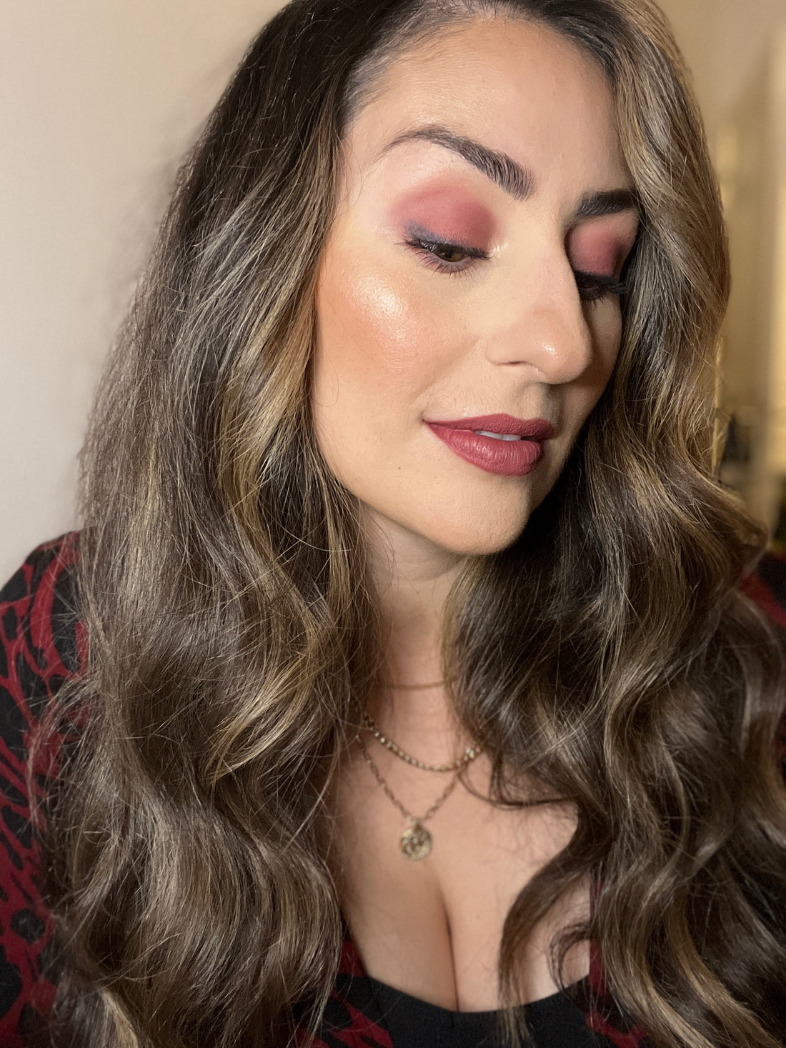 Maquillage pour les Fêtes : look rosé avec la Nabla Side by Side Baby